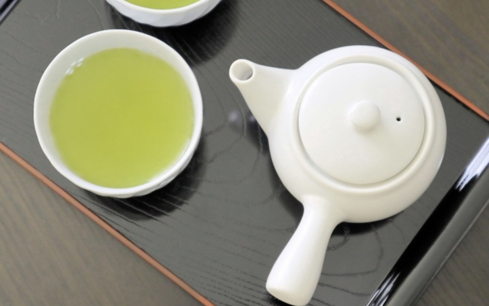煎茶と緑茶の違いとは？言葉の定義から味、効能、失敗しない選び方まで徹底解説！